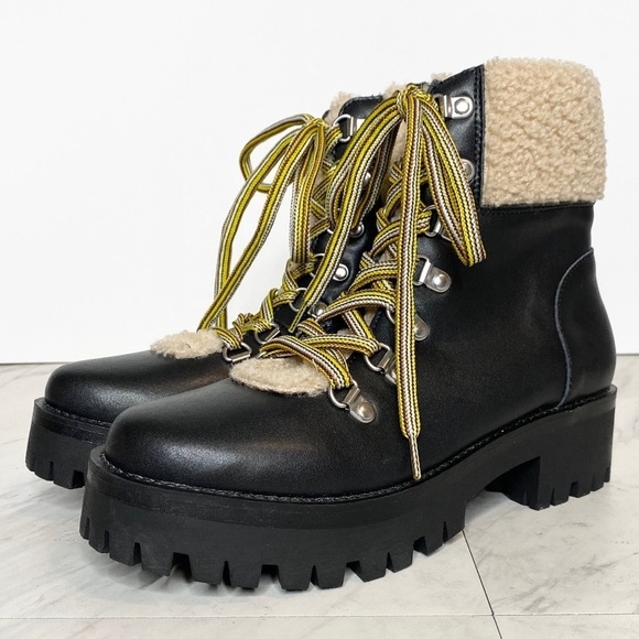 Steve Madden Lace Up Cuff Combat Boot 7.5M - Picture 1 of 12